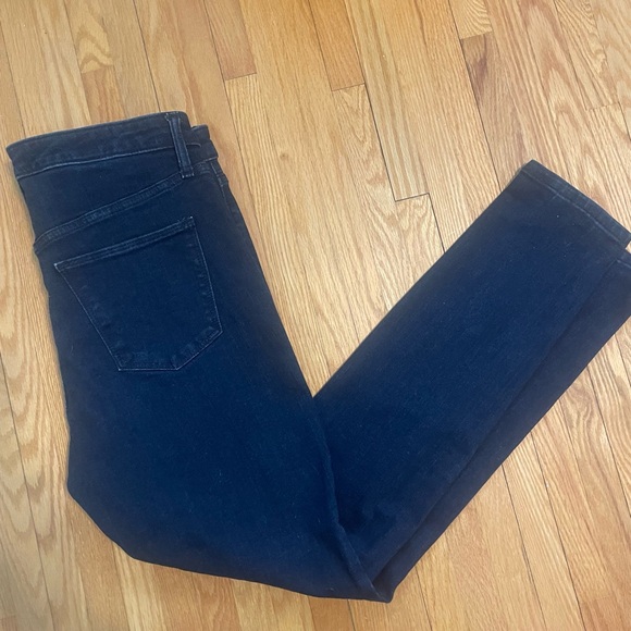 Ladies, Universal thread jeans - Picture 1 of 3